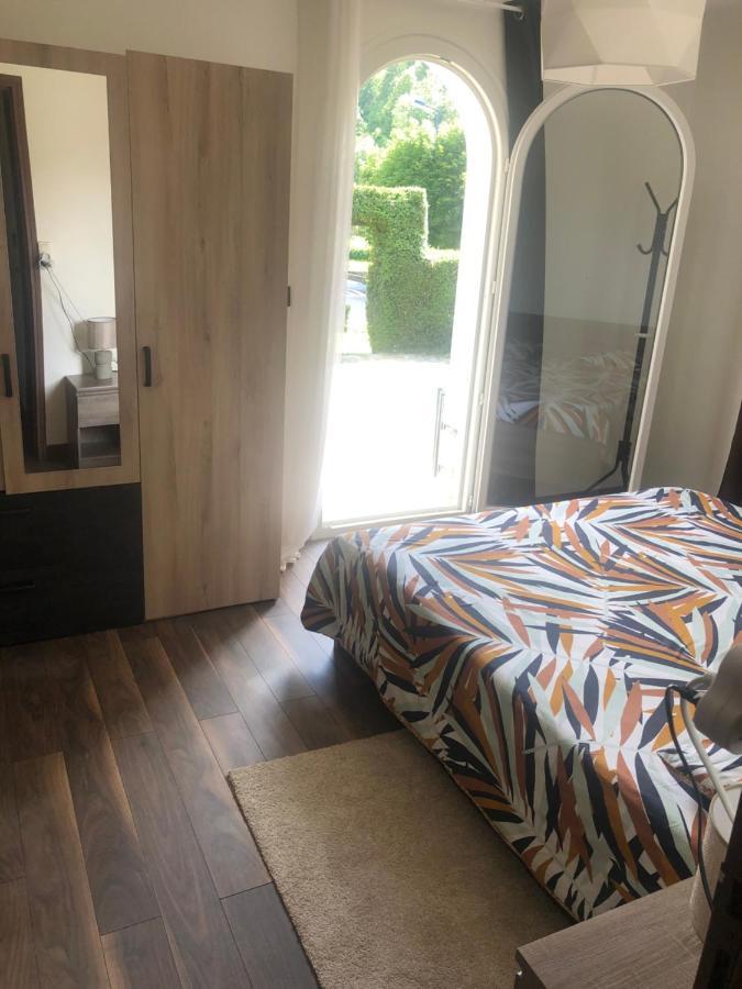 Logement Au Calme Dans Une Maison. Moirans-en-Montagne Esterno foto